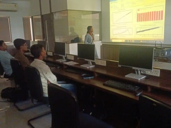 Three Days workshop on Solar System Design (5)